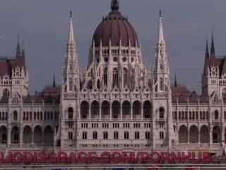 Obscene Vixen Siri Is Itching For An Intense Humping